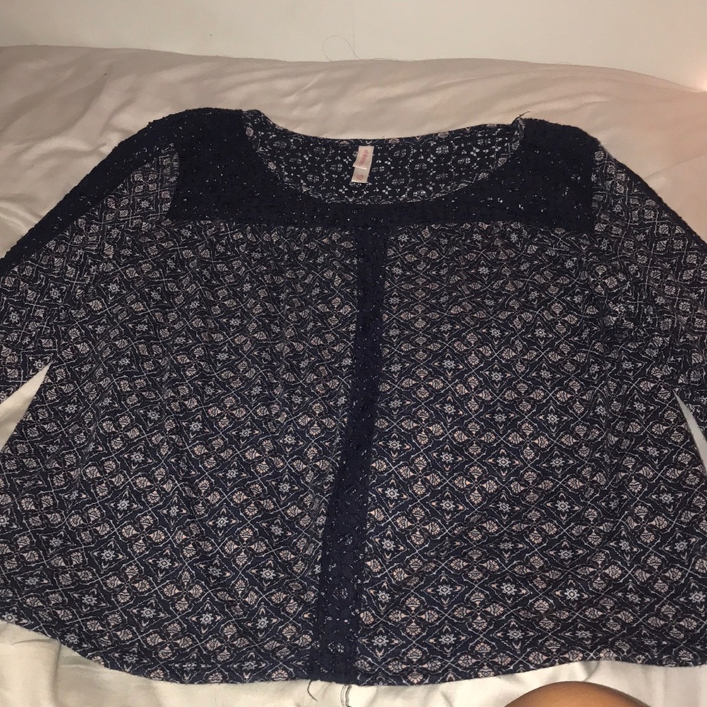 Long sleeve boho top ( Size L )